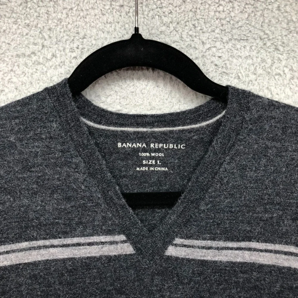 Banana Republic Wool Sweater Jumper Mens Large Gray Preppy Academia V Neck Y2K